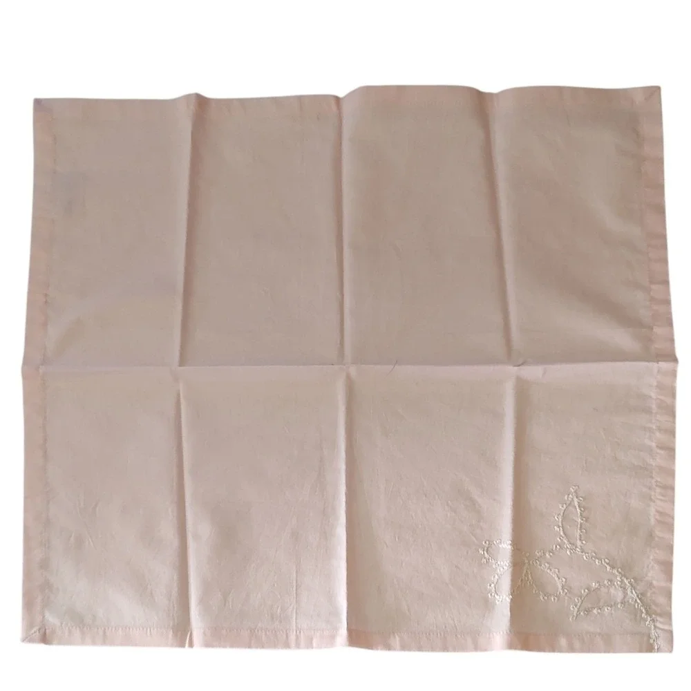 Villeroy and‎ Boch Embroidered Napkins Cotton Light Pink Peach Set of Four